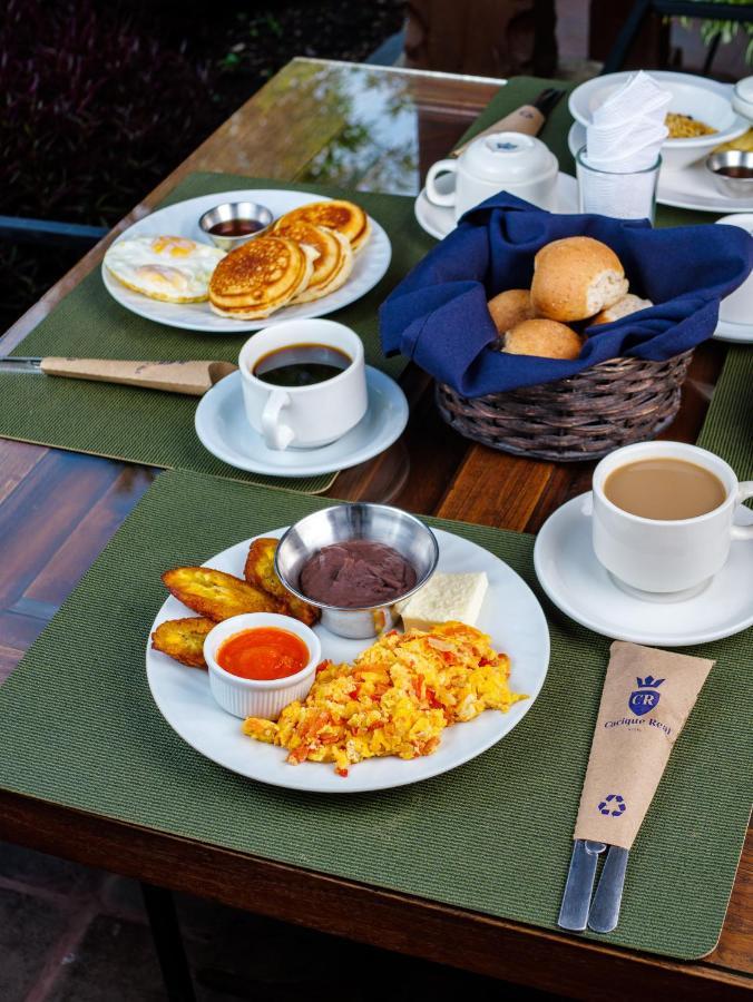 Hotel Cacique Real Антигуа-Гватемала Экстерьер фото