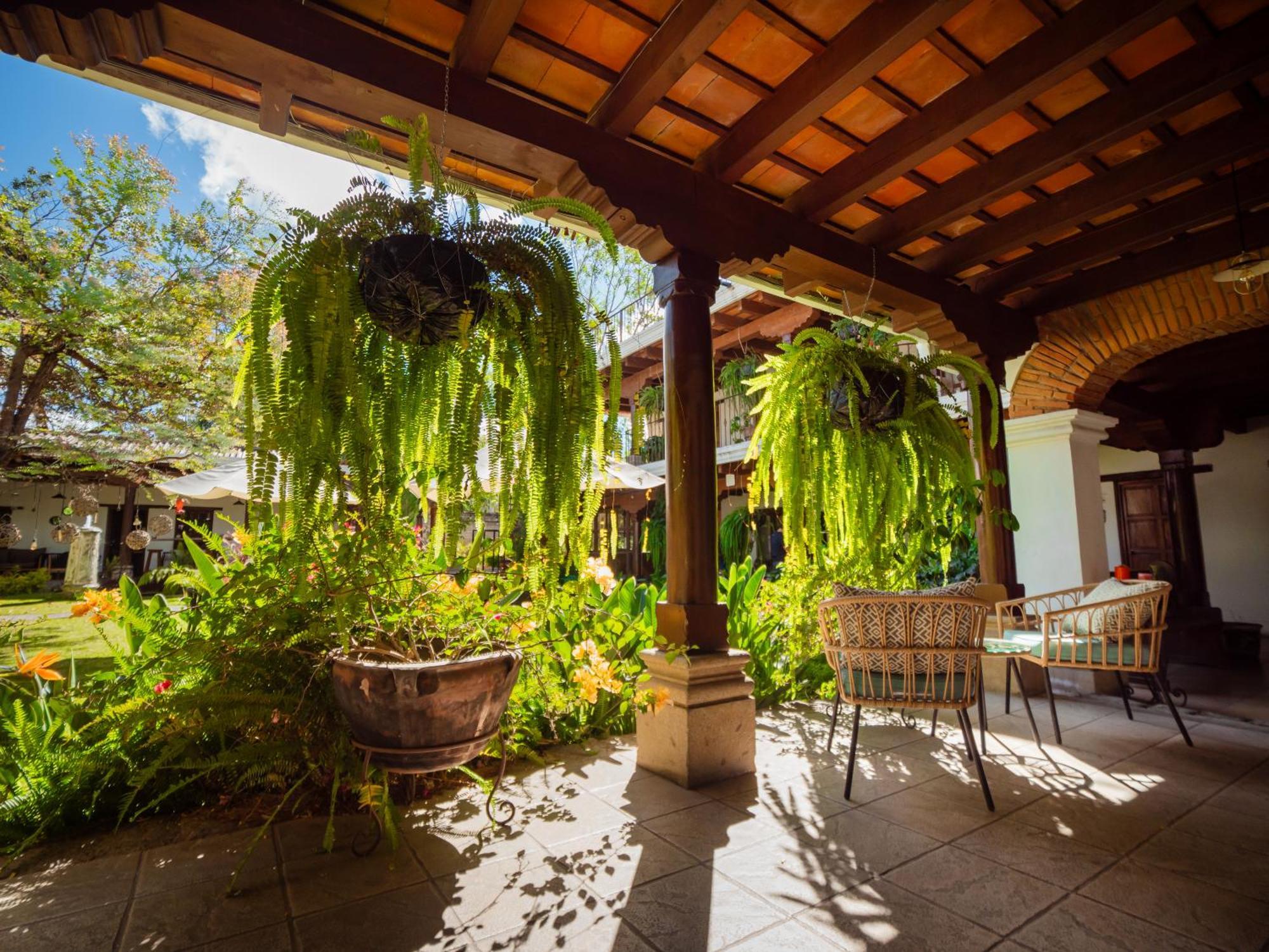 Hotel Cacique Real Антигуа-Гватемала Экстерьер фото
