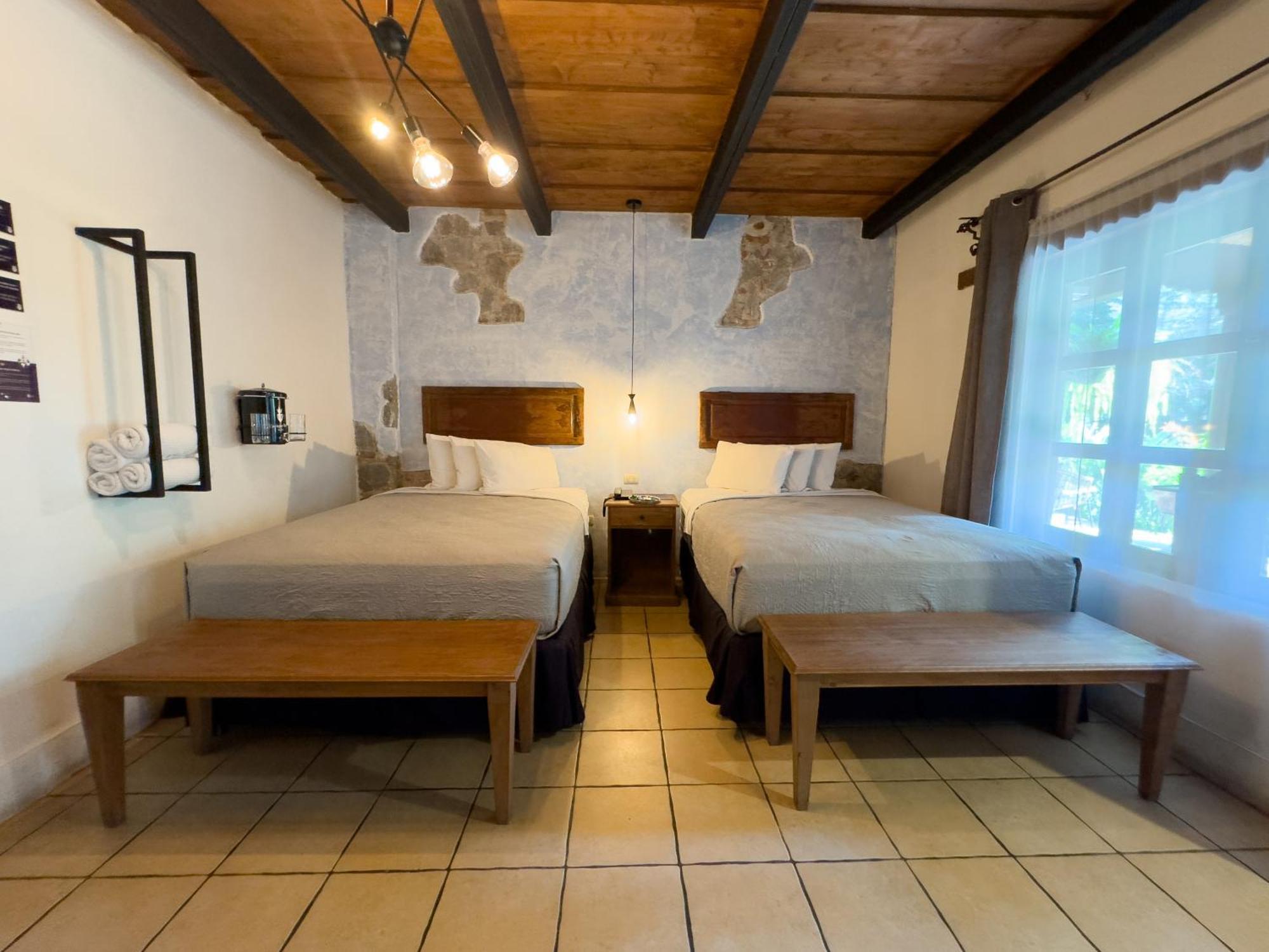 Hotel Cacique Real Антигуа-Гватемала Номер фото